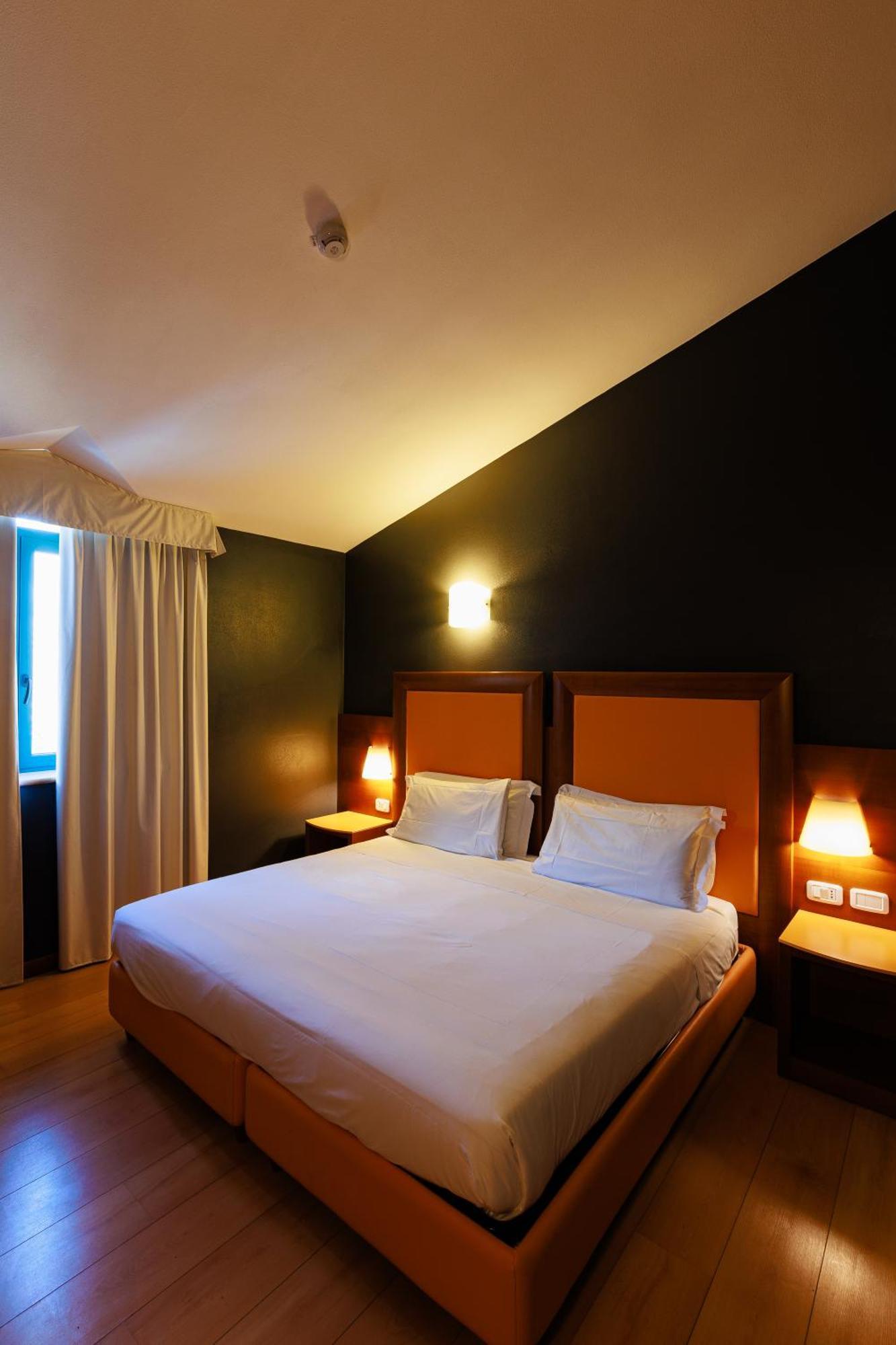 Hotel Villa Delle Rose - Malpensa Oleggio Luaran gambar