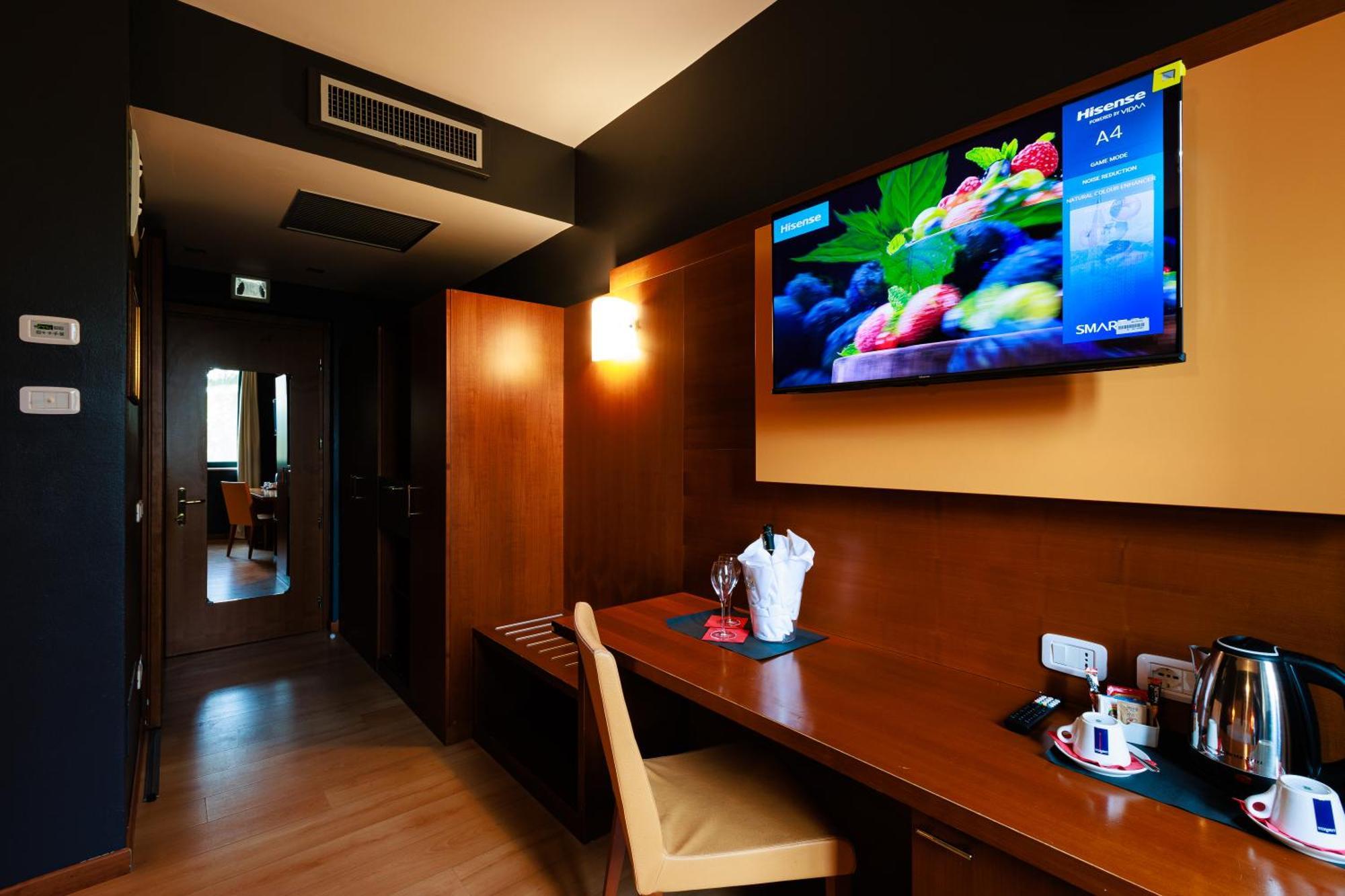 Hotel Villa Delle Rose - Malpensa Oleggio Luaran gambar