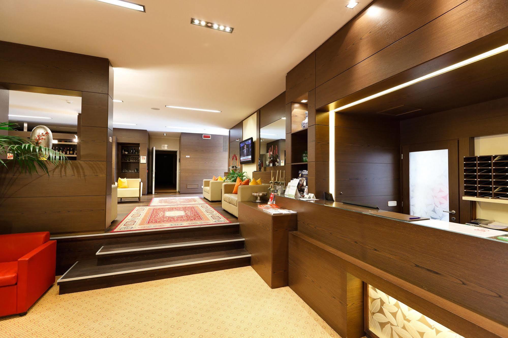 Hotel Villa Delle Rose - Malpensa Oleggio Luaran gambar